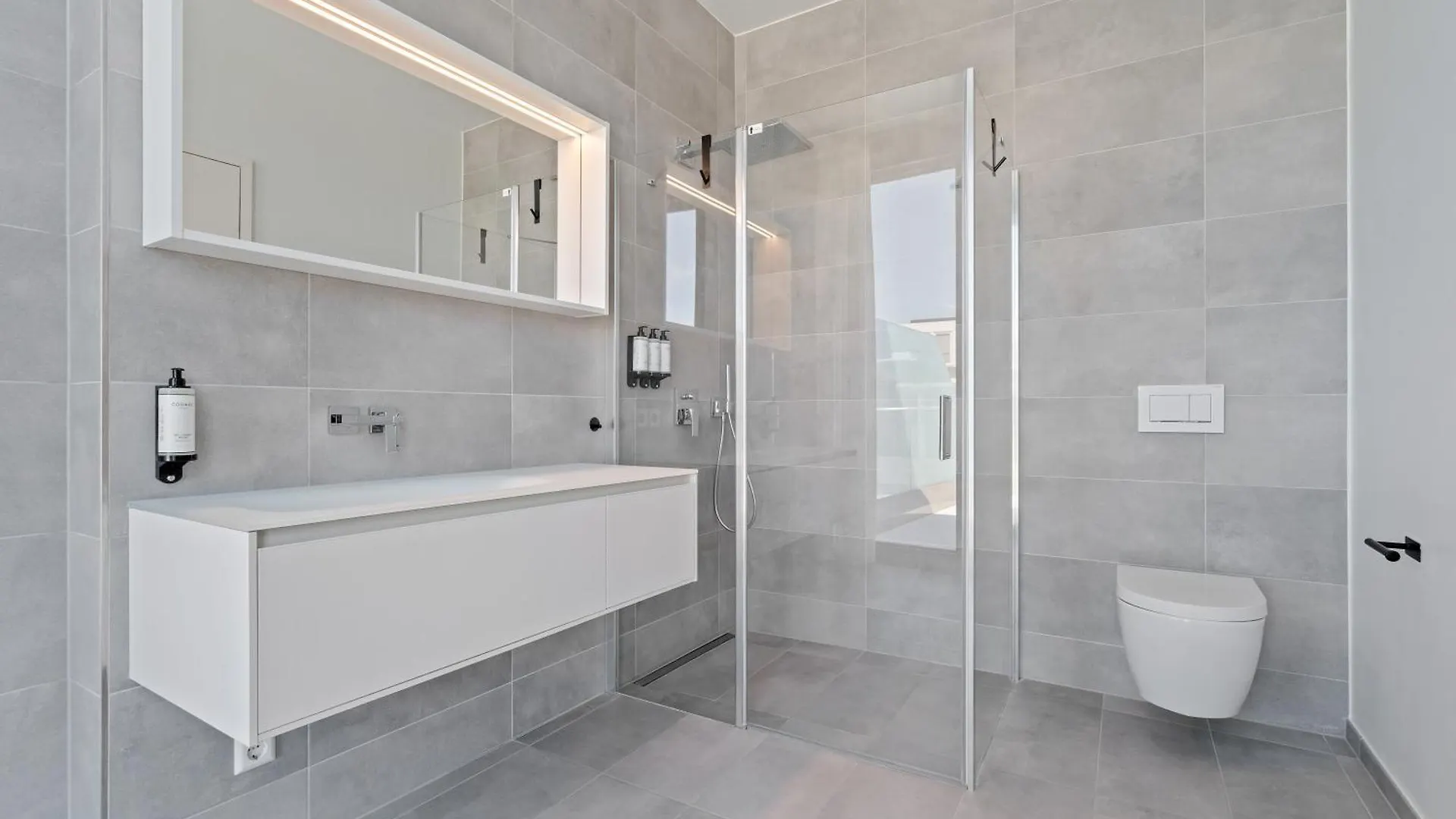 Voya Residence Zenit Royal - Luxury Apart Hotel Rooftop Views & Concierge Luxembourg Appartement