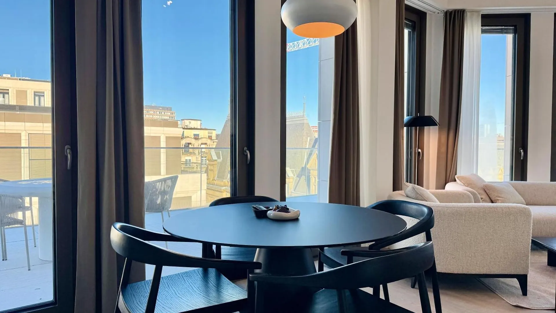 Voya Residence Zenit Royal - Luxury Apart Hotel Rooftop Views & Concierge Luxembourg