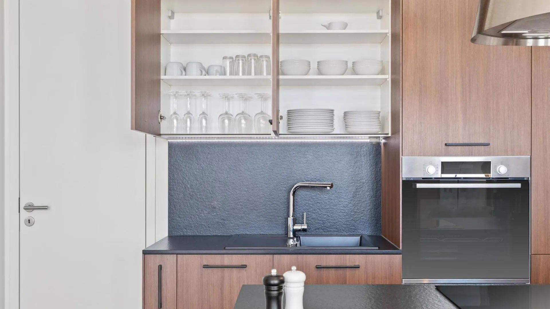 Voya Residence Zenit Royal - Luxury Apart Hotel Rooftop Views & Concierge Luxembourg
