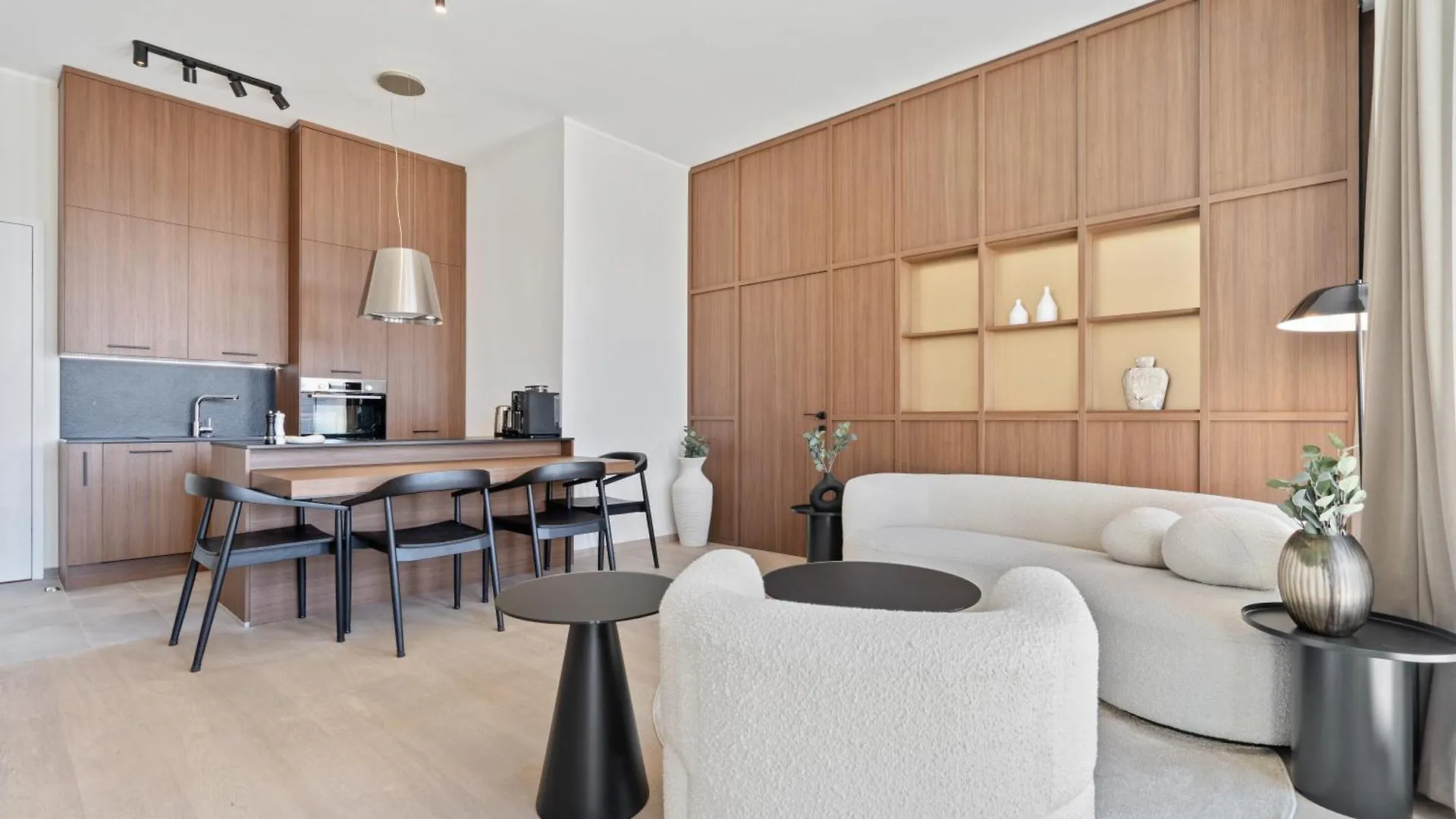 Voya Residence Zenit Royal - Luxury Apart Hotel Rooftop Views & Concierge Luxembourg