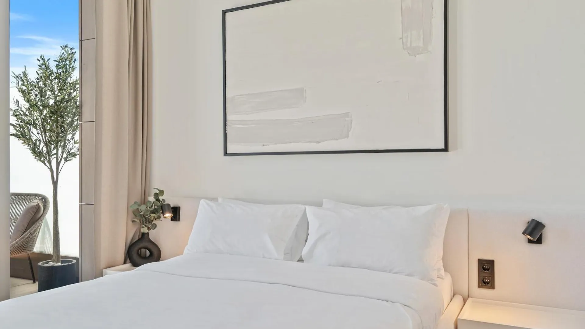 Voya Residence Zenit Royal - Luxury Apart Hotel Rooftop Views & Concierge Luxembourg